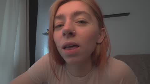 Snapshot of ameliamber0 chatting on 02-26-25, 12:25 Amelia online show from 02-26-25, 12:25