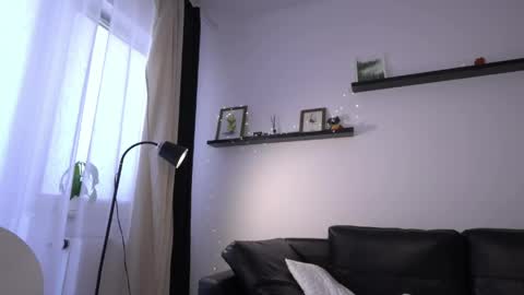 Amelia   online show from 05-23-26, 04:33