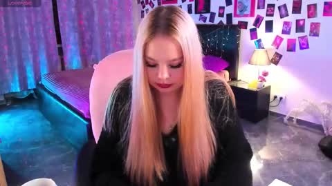 Snapshot of ameliamerris chatting on 02-24-26, 03:43 Amelia online show from 02-24-26, 03:43