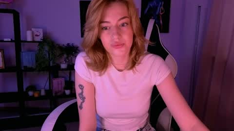 Snapshot of ameliarosaline chatting on 06-04-26, 03:12 ameliarosaline online show from 06-04-26, 03:12