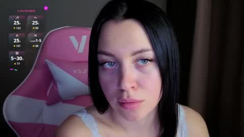 Amelia Sonk online show from 10-26-25, 08:26