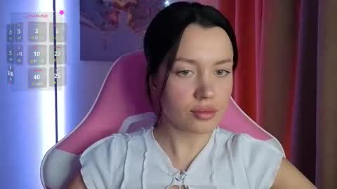 Amelia Sonk online show from 11-19-25, 07:25