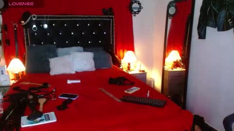 amelie__martinez online show from 09-13-25, 10:20