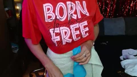 Snapshot of amelie__martinez chatting on 02-11-26, 10:20 amelie__martinez online show from 02-11-26, 10:20