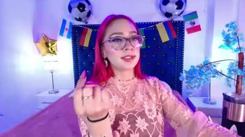 Amelie online show from 06-26-26, 03:22