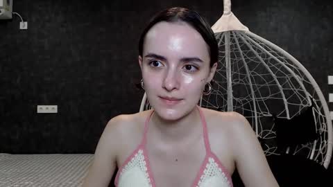 Snapshot of ameliebanshee chatting on 10-13-25, 02:50 ameliebanshee online show from 10-13-25, 02:50
