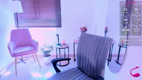 Snapshot of ameliegraham chatting on 11-20-25, 02:28 Amelie Graham online show from 11-20-25, 02:28