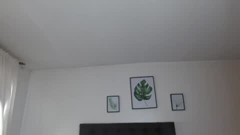 Snapshot of amelierose1 chatting on 07-17-26, 02:02 Amelie online show from 07-17-26, 02:02
