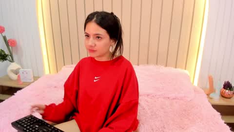 Amelia online show from 12-15-24, 05:45