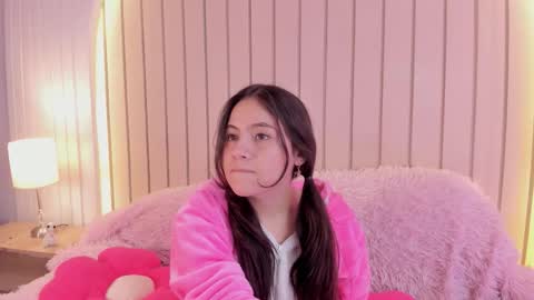 Snapshot of ameliiaa_smith chatting on 09-30-25, 03:55 Amelia online show from 09-30-25, 03:55