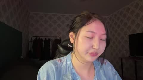 Snapshot of ameliya_kim chatting on 05-19-26, 09:10 Ameliya online show from 05-19-26, 09:10