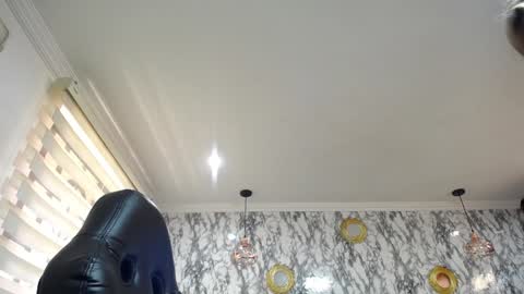 Snapshot of amell_thomson chatting on 01-22-25, 05:38 Amell Thomson online show from 01-22-25, 05:38