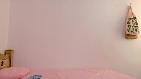 Amely  online show from 05-29-26, 03:54