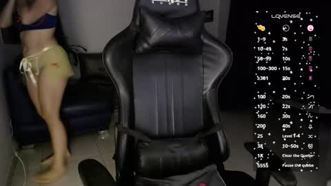 Amely  online show from 09-23-25, 03:09