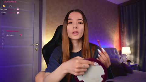 Snapshot of amelyxxx chatting on 12-07-24, 07:27 Amy online show from 12-07-24, 07:27