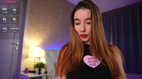 Snapshot of amelyxxx chatting on 12-14-24, 05:18 Amy online show from 12-14-24, 05:18