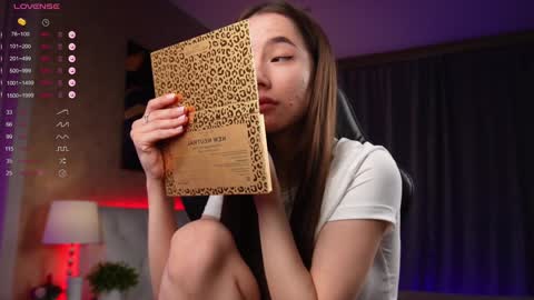 Snapshot of amelyxxx chatting on 01-16-25, 01:16 Amy online show from 01-16-25, 01:16