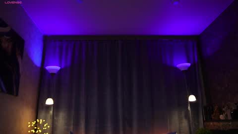 Snapshot of amelyxxx chatting on 03-07-25, 08:34 Amy online show from 03-07-25, 08:34