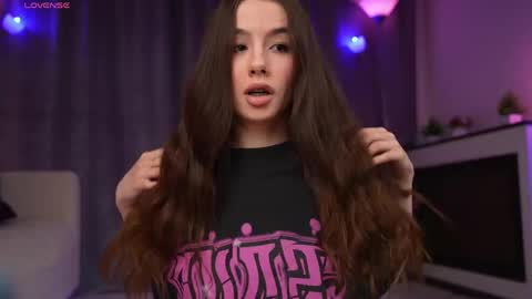 Amy  online show from 04-06-26, 01:25