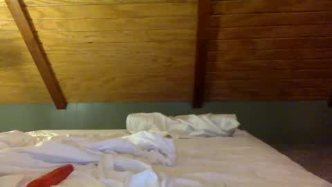Snapshot of americuh chatting on 02-18-26, 06:20 americuh online show from 02-18-26, 06:20