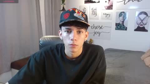 Snapshot of amethystshadow chatting on 11-07-25, 05:46 amethystshadow online show from 11-07-25, 05:46