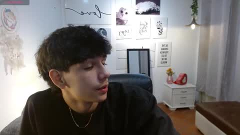 Snapshot of amethystshadow chatting on 12-22-25, 12:57 amethystshadow online show from 12-22-25, 12:57