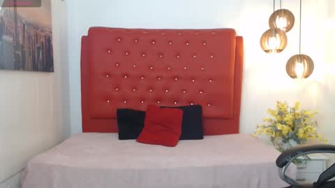 Snapshot of amethystshadow chatting on 01-06-26, 07:28 amethystshadow online show from 01-06-26, 07:28