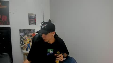 Snapshot of amethystshadow chatting on 06-04-26, 03:56 amethystshadow online show from 06-04-26, 03:56