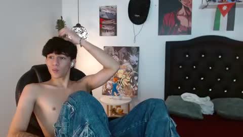 Snapshot of amethystshadow chatting on 07-09-26, 04:05 amethystshadow online show from 07-09-26, 04:05