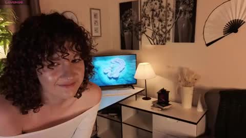 Alivia online show from 05-31-26, 06:09