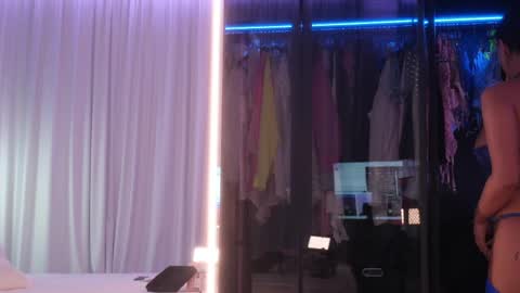 Ami online show from 06-03-26, 02:33