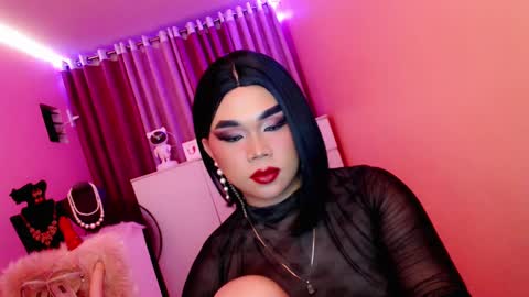 Queen Mireska online show from 02-25-25, 03:49