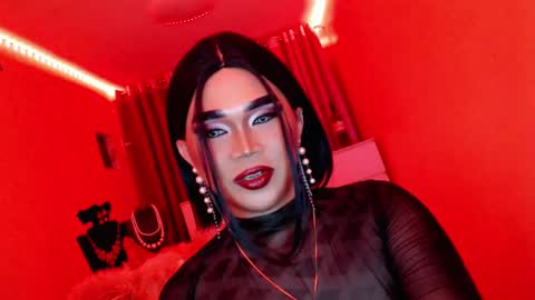 Queen Mireska online show from 03-07-25, 05:06