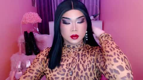 Queen Mireska online show from 09-24-25, 01:25