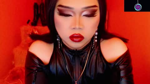 Queen Mireska online show from 03-08-26, 06:01