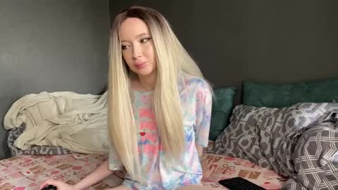 Ami Air online show from 04-09-26, 11:04