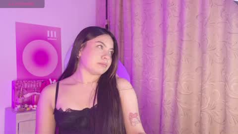 Snapshot of amicuper chatting on 04-24-26, 01:19 Amy online show from 04-24-26, 01:19