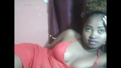 Snapshot of amielle_01 chatting on 04-29-26, 10:19 amielle_01 online show from 04-29-26, 10:19