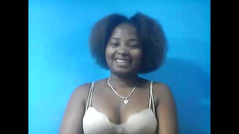 Snapshot of amielle_01 chatting on 05-18-26, 09:31 amielle_01 online show from 05-18-26, 09:31