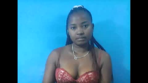 Snapshot of amielle_01 chatting on 05-31-26, 05:26 amielle_01 online show from 05-31-26, 05:26