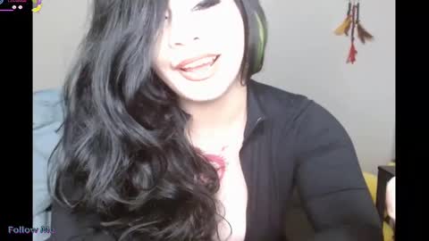 Snapshot of amilustxx chatting on 10-05-25, 05:22 amilust online show from 10-05-25, 05:22