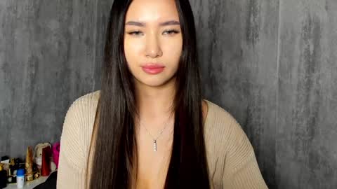 Snapshot of amina_artin chatting on 12-05-24, 12:55 Amina online show from 12-05-24, 12:55