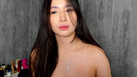 Snapshot of amina_artin chatting on 12-06-24, 05:55 Amina online show from 12-06-24, 05:55