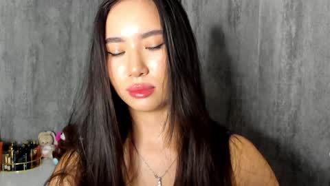 Snapshot of amina_artin chatting on 12-22-24, 05:10 Amina online show from 12-22-24, 05:10