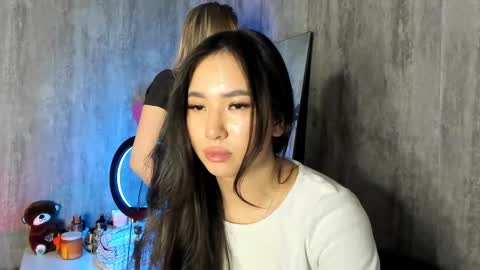 Snapshot of amina_artin chatting on 02-21-25, 07:21 Amina online show from 02-21-25, 07:21