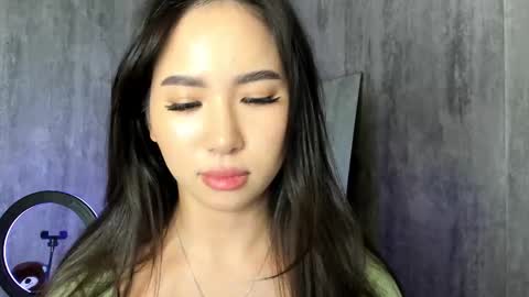 Snapshot of amina_artin chatting on 02-22-25, 04:09 Amina online show from 02-22-25, 04:09