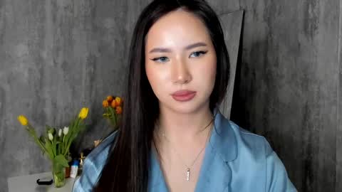 Snapshot of amina_artin chatting on 03-09-25, 06:00 Amina online show from 03-09-25, 06:00