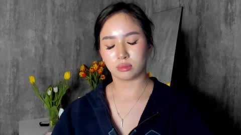 Snapshot of amina_artin chatting on 03-10-25, 06:12 Amina online show from 03-10-25, 06:12