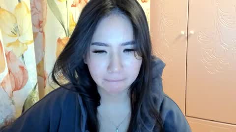 Snapshot of amina_artin chatting on 10-07-25, 09:45 Amina online show from 10-07-25, 09:45