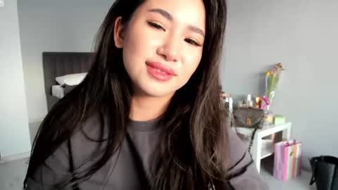 Snapshot of amina_artin chatting on 03-14-26, 12:54 Amina online show from 03-14-26, 12:54